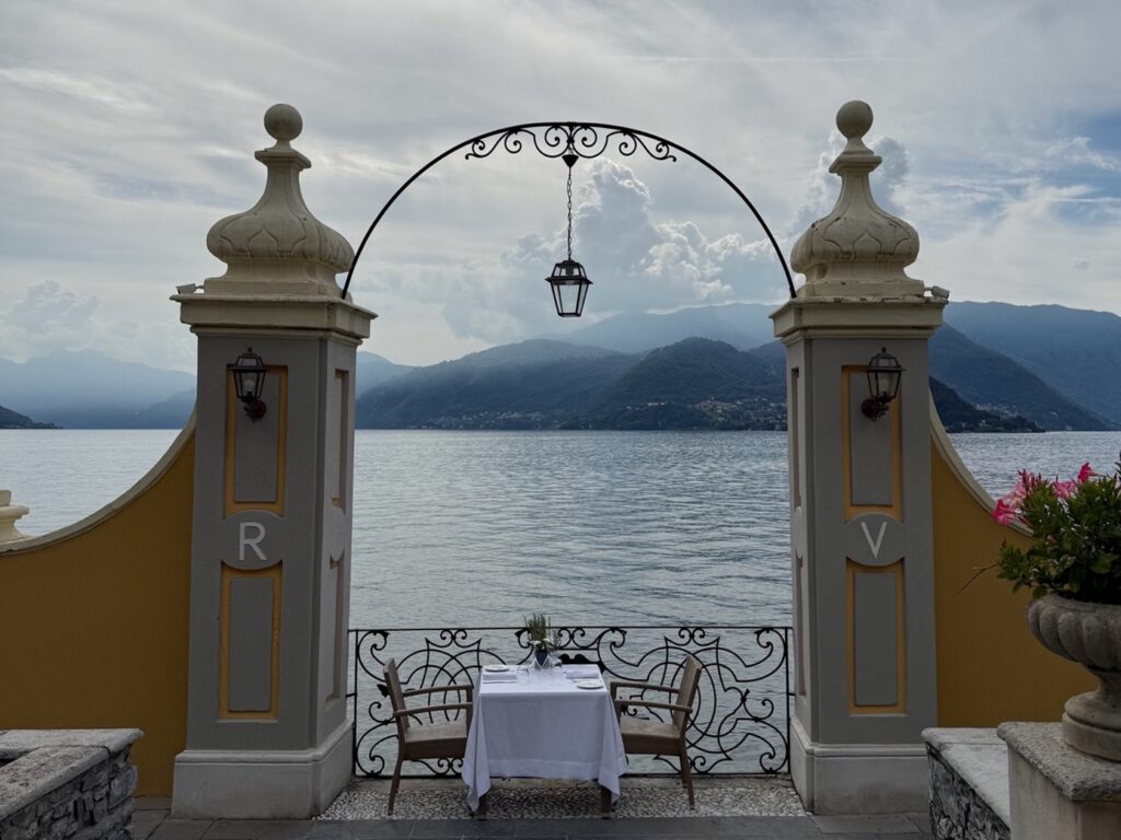 Hotel Royal Victoria Restaurant (Varenna) with views overlooking Lake Como. 