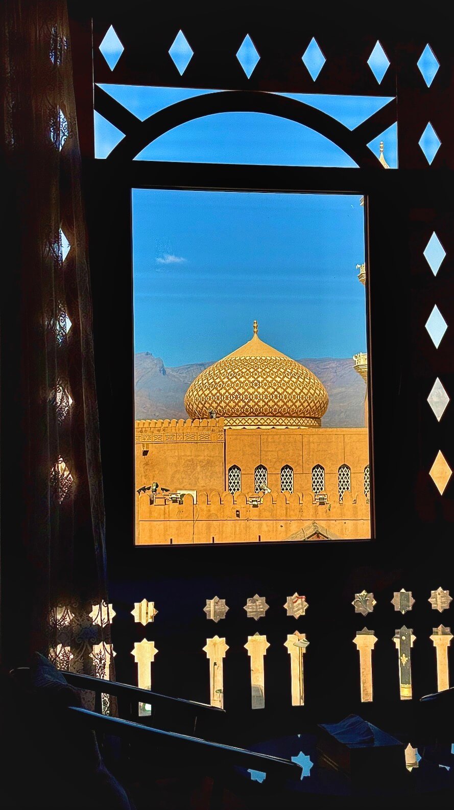 Nizwa Mosque seen from hotel room