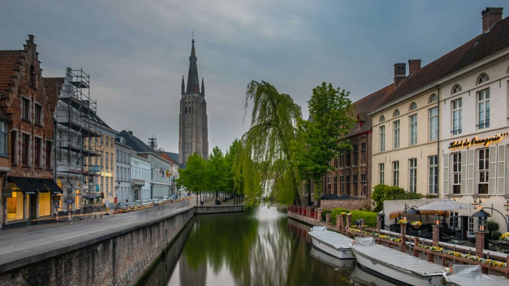 The lively canals of Bruges