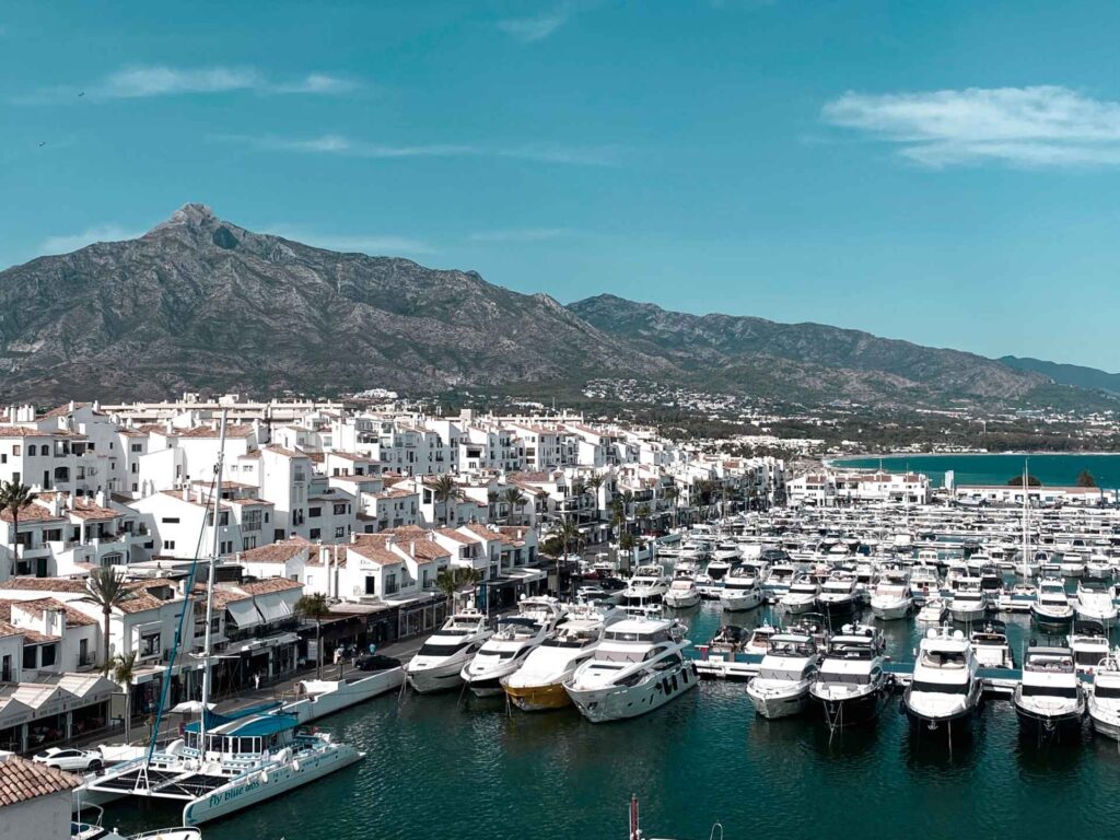 Marbella day trips from Malaga, Puerto Banus with its yachts